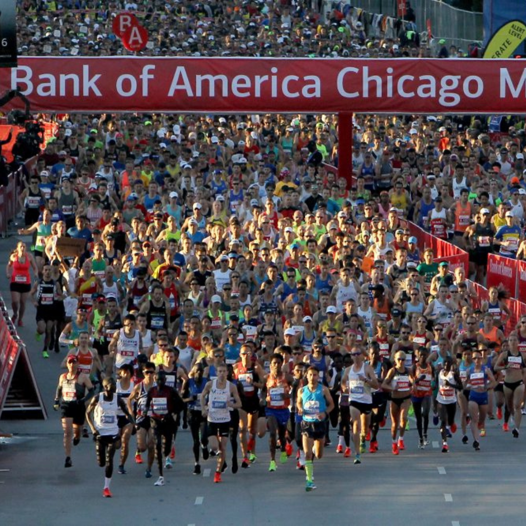 Chicago Marathon runners taking part in marathon